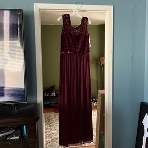 NWT BRIDESMAID DRESS